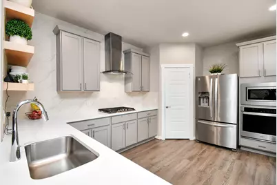 12505 Walmgate Court, Houston, TX 77047 - Photo 11