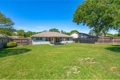 2793 Wood Hollow Drive, League City, TX 77573 - Photo 23