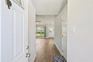 2793 Wood Hollow Dr, League City, TX 77573 - Photo 5