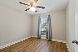 2793 Wood Hollow Dr, League City, TX 77573 - Photo 19