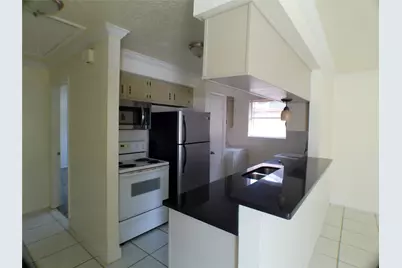 6350 Crestside Drive, Pasadena, TX 77505 - Photo 5