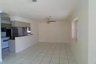 6350 Crestside Dr, Pasadena, TX 77505 - Photo 1