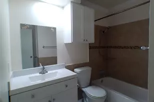 6350 Crestside Dr, Pasadena, TX 77505 - Photo 11