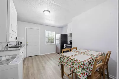 6726 Burkett Street, Houston, TX 77021 - Photo 5