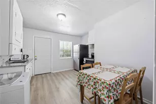 6726 Burkett St., Houston, TX 77021 - Photo 5