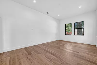 4802 Hummingbird Street, Houston, TX 77035 - Photo 5
