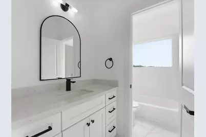 866 Rachel Street #F-E, Houston, TX 77091 - Photo 31
