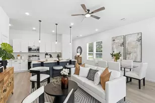 866 Rachel St, Houston, TX 77091 - Photo 3