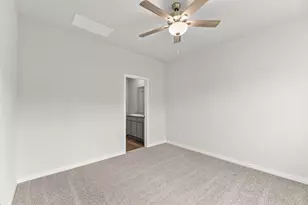 8301 Rose Quartz Dr, Texas City, TX 77591 - Photo 15
