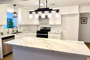 4128 Bissonnet St, Houston, TX 77005 - Photo 9