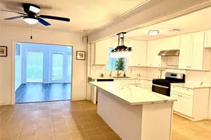 4128 Bissonnet St, Houston, TX 77005 - Photo 13