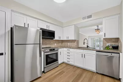 6547 Bayou Glen Road #6547, Houston, TX 77057 - Photo 13