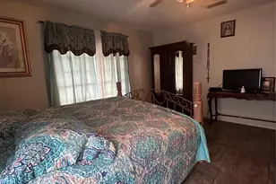 308 W Hill Ave, Alice, TX 78332 - Photo 11