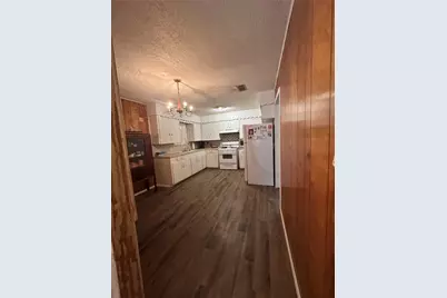 308 W Hill Avenue, Alice, TX 78332 - Photo 5