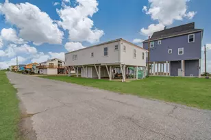 21225 Gulf Dr, Galveston, TX 77554 - Photo 31