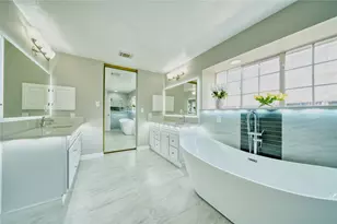 619 Green Belt Dr, Sugar Land, TX 77498 - Photo 19