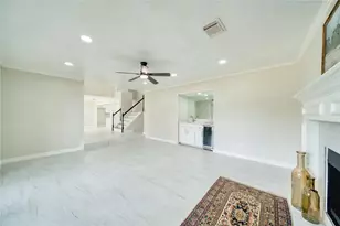 619 Green Belt Dr, Sugar Land, TX 77498 - Photo 9