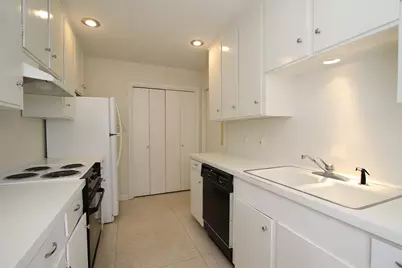 1733 Commonwealth Street, Houston, TX 77006 - Photo 11
