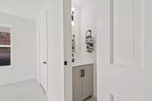 13130 Creekside Park Dr, Houston, TX 77082 - Photo 11