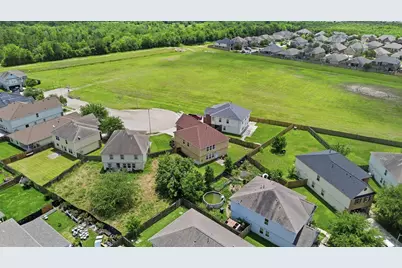 5407 Echinacea Circle, Baytown, TX 77521 - Photo 31