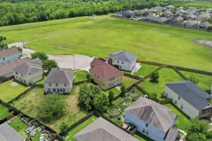 5407 Echinacea Circle, Baytown, TX 77521 - Photo 31