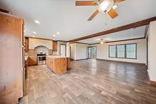 18284 Bellfounder Dr, Conroe, TX 77306 - Photo 7