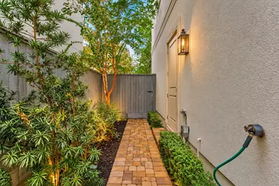 25 Topside Row, The Woodlands, TX 77380 - Photo 31