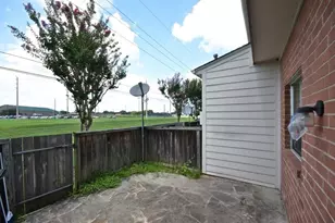 2910 Grants Lake Blvd, Sugar Land, TX 77479 - Photo 9