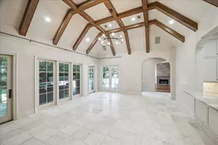 601 Lindenwood Dr, Houston, TX 77024 - Photo 15