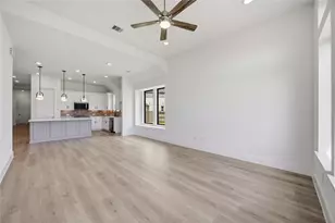 11103 Southwood Dr, Iowa Colony, TX 77583 - Photo 13