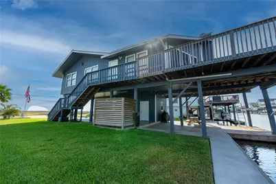 4729 Jolly Roger Road, Jamaica Beach, TX 77554 - Photo 37