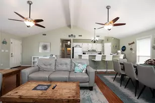 4729 Jolly Roger Rd, Jamaica Beach, TX 77554 - Photo 21