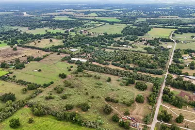 1712 Peach Ridge Road, Brookshire, TX 77423 - Photo 5