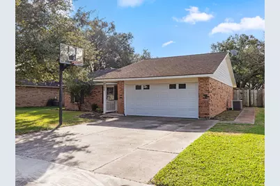 2208 Gontier Drive, Bay City, TX 77414 - Photo 3