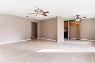 2208 Gontier Dr, Bay City, TX 77414 - Photo 5