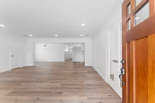 1507 N Durham Dr, Houston, TX 77008 - Photo 5