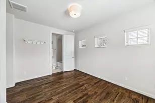 10904 Wrenwood Manor, Houston, TX 77043 - Photo 27