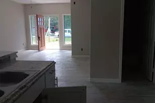 551 White Oak Dr, Houston, TX 77336 - Photo 9