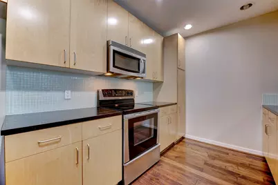5925 Almeda Road #2214, Houston, TX 77004 - Photo 3