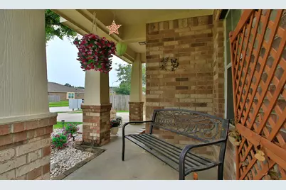 12110 Green Willow Falls Drive, Tomball, TX 77375 - Photo 5