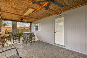 110 John St, Liberty, TX 77575 - Photo 27