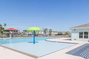 16502 Bermuda Way, Galveston, TX 77554 - Photo 17