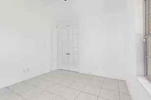 28215 Whitmore Bend Dr, Spring, TX 77386 - Photo 9