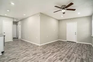 2701 3rd Ave N, Texas City, TX 77590 - Photo 19