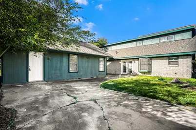 2701 3rd Avenue N, Texas City, TX 77590 - Photo 3