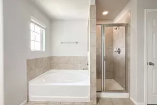 105 Camelot Pl Ct, Conroe, TX 77304 - Photo 23