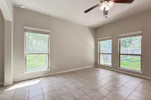 105 Camelot Pl Ct, Conroe, TX 77304 - Photo 15