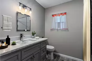 608 W Lobit St, Baytown, TX 77520 - Photo 25