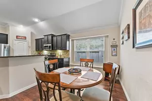 18118 Golden Falls Ln, Spring, TX 77379 - Photo 9