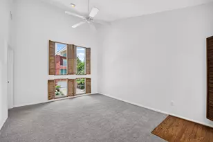 3621 Yupon St, Houston, TX 77006 - Photo 33